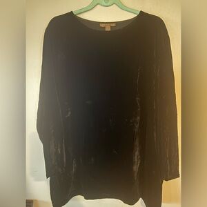 Elegant Black Velvet Women's Blouse